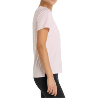 New Balance camiseta entrenamiento manga corta mujer Sport Essentials T-Shirt vista detalle