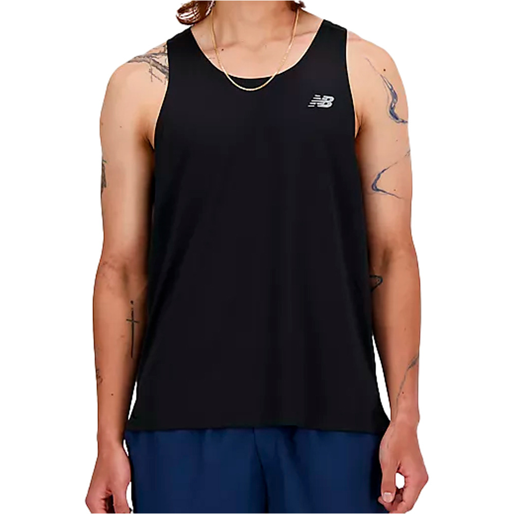 New Balance camiseta entrenamiento tirantes hombre Sport Essentials Singlet vista frontal