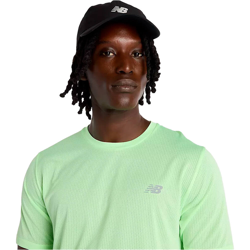New Balance camiseta técnica manga corta hombre Athletics T-Shirt 03