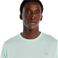 New Balance camiseta técnica manga corta hombre Athletics T-Shirt 03