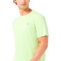 New Balance camiseta técnica manga corta hombre Sport Essentials T-Shirt vista detalle