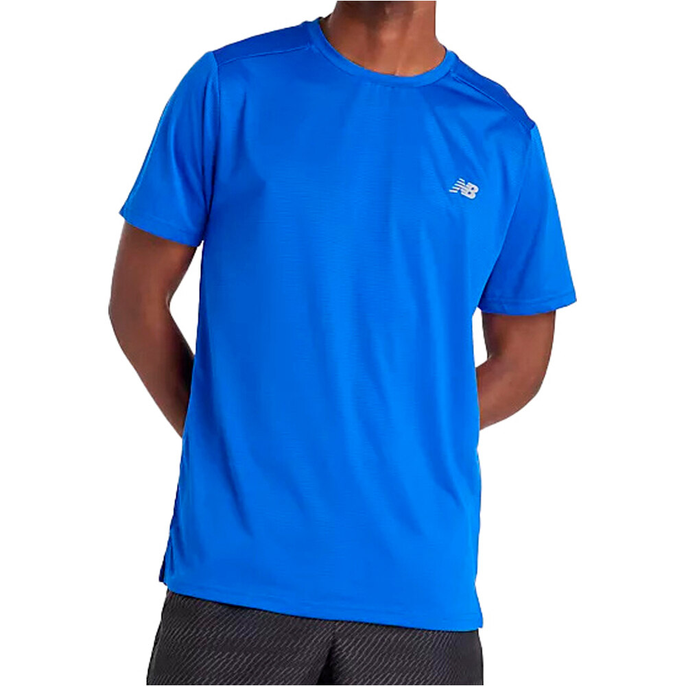 New Balance camiseta técnica manga corta hombre Sport Essentials T-Shirt vista frontal