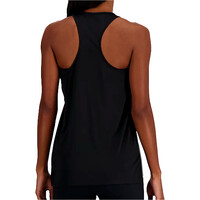 New Balance camiseta técnica tirantes mujer Sport Essentials Tank vista trasera