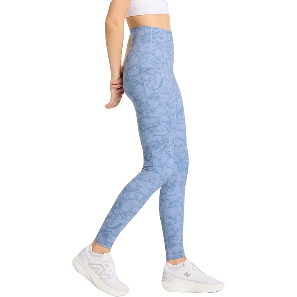 New Balance malla larga running mujer NB Sleek Printed Pocket High Rise Legging 27 vista detalle