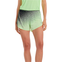 New Balance pantalón running mujer RC Ultra Light Printed Short 3 vista frontal