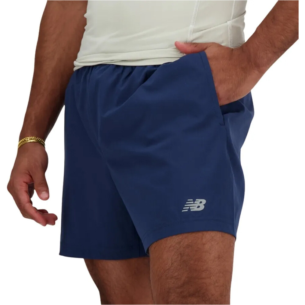 New Balance pantaloneta técnica hombre Sport Essential Short 5 03