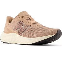 New Balance zapatilla moda mujer FreshFoam Arishi v4 lateral interior