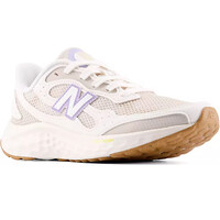 New Balance zapatilla moda mujer FreshFoam Arishi v4 Tiralux lateral interior