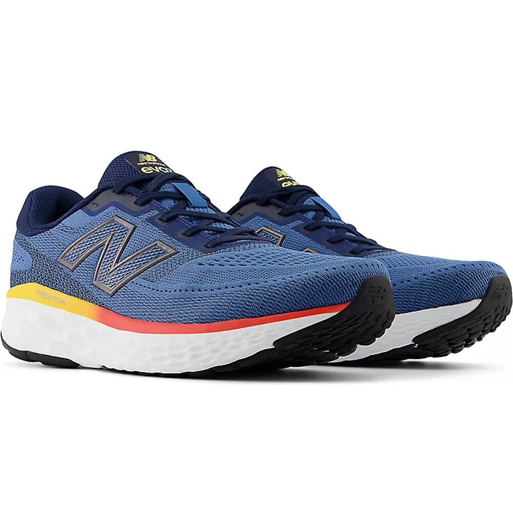 New Balance zapatilla running hombre EVOZ v4 lateral interior
