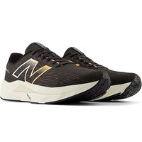 New Balance zapatilla running hombre PROPEL v5 lateral interior