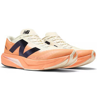 New Balance zapatilla running hombre REBEL v4 lateral interior
