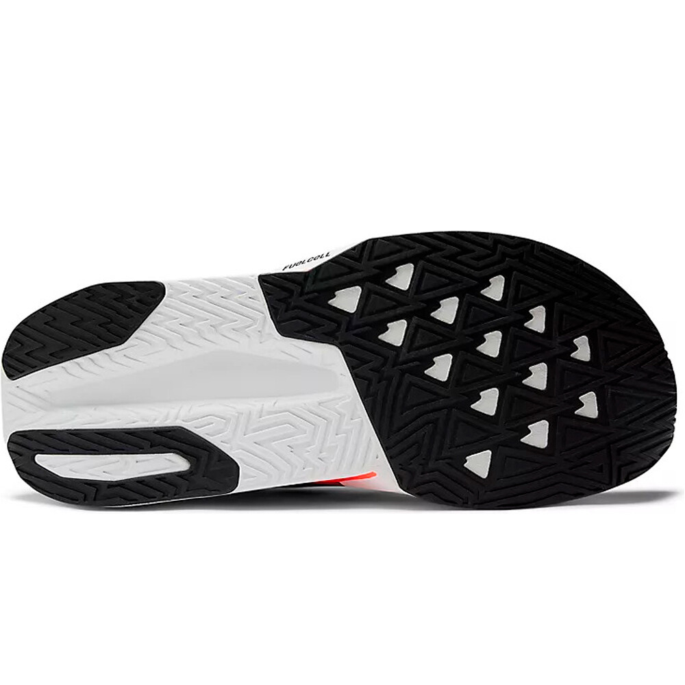 New Balance zapatilla running hombre Rebel v5 vista trasera