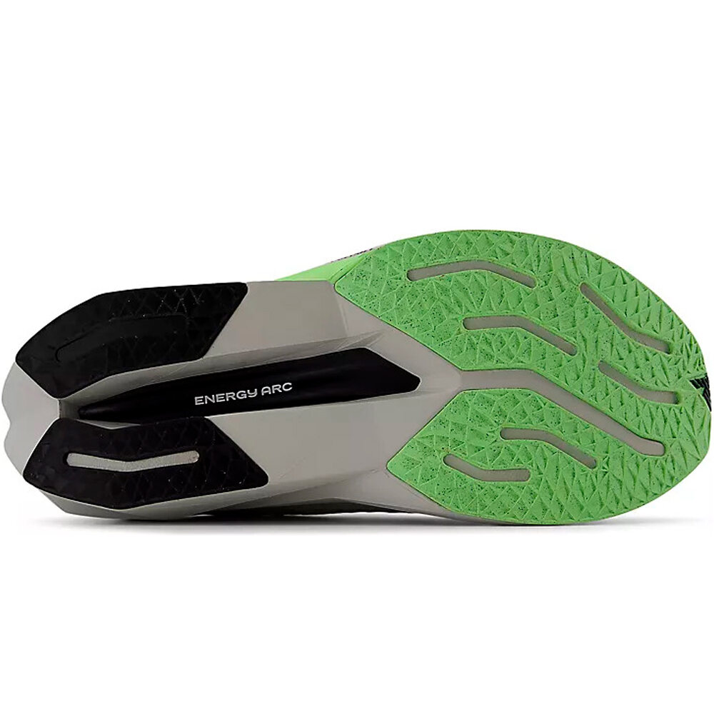 New Balance zapatilla running hombre SuperComp Trainerv4 vista trasera