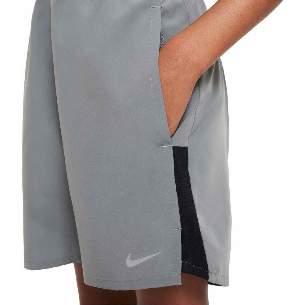 Nike bermuda niño B NK DF CHALLENGER SHORT 04