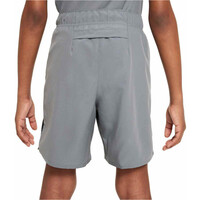 Nike bermuda niño B NK DF CHALLENGER SHORT vista trasera