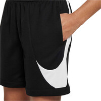 Nike bermuda niño B NK DF MULTI+ SWOOSH SHORT vista detalle