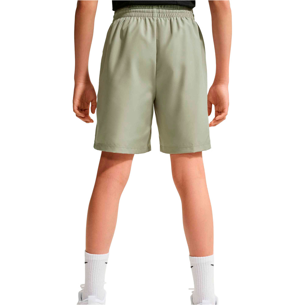 Nike bermuda niño B NK DF MULTI WVN SHORT 03