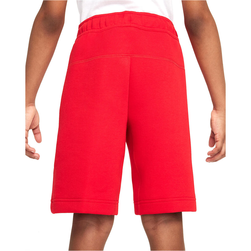 Nike bermuda niño B NSW TECH FLC SHORT vista trasera