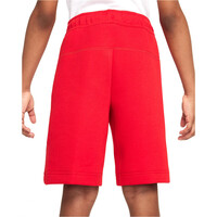 Nike bermuda niño B NSW TECH FLC SHORT vista trasera