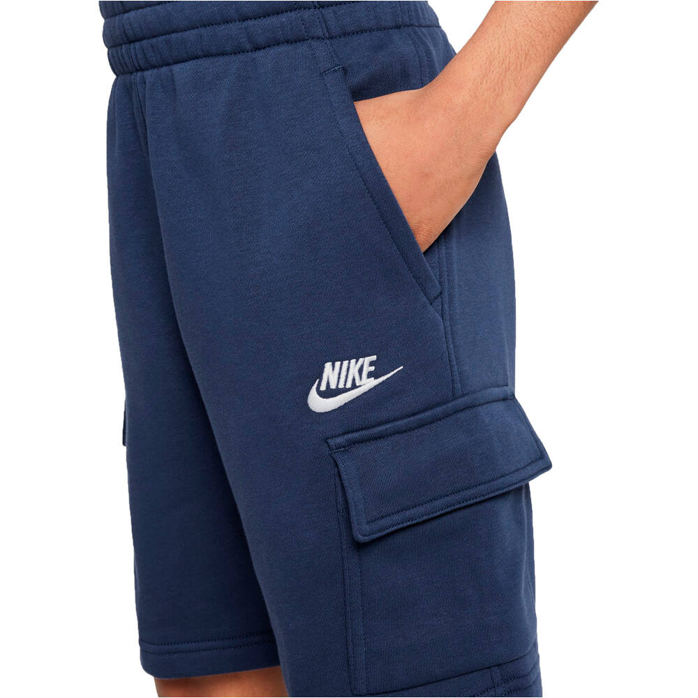 Nike bermuda niño K NSW CLUB FT CRGO SHORT LBR vista detalle