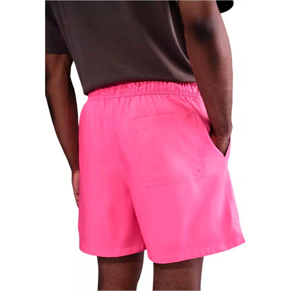 Nike bermudas hombre M NK CLUB FLOW SHORT vista trasera