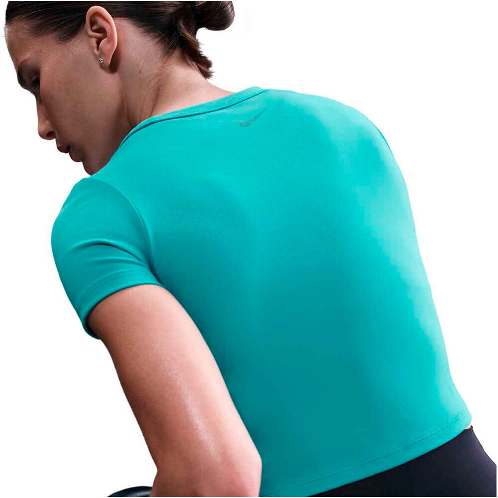 Nike camiseta entrenamiento manga corta mujer W NK ONE FITTED DF SS TOP 03