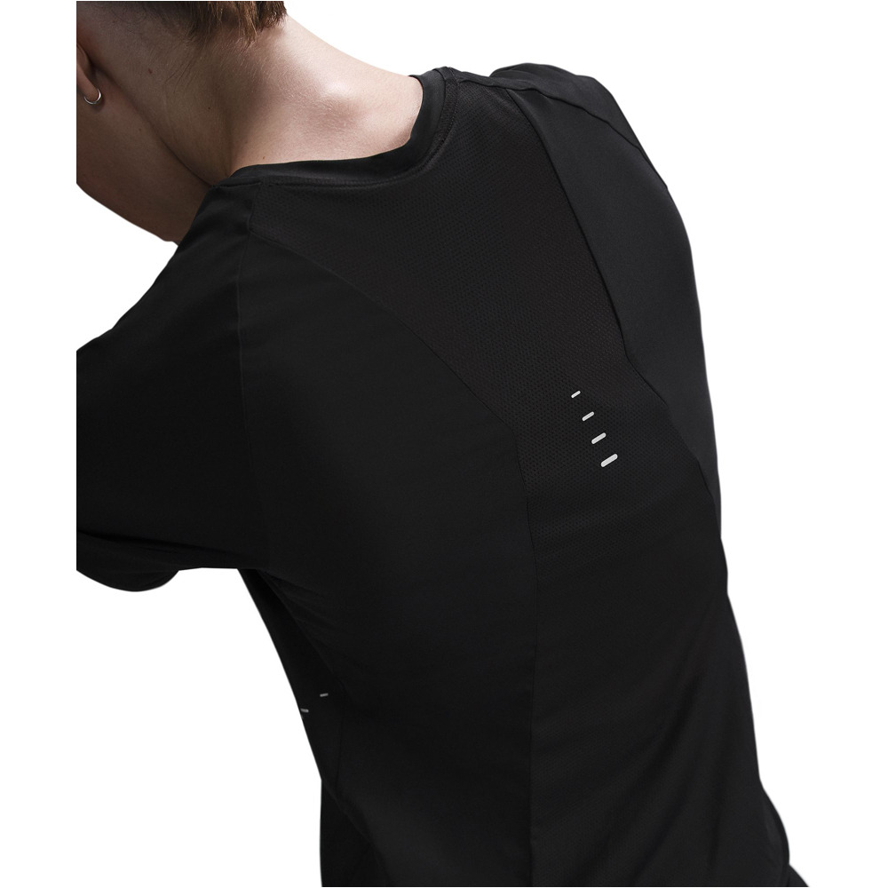 Nike camiseta entrenamiento manga corta mujer W NK SWIFT DF SS TOP 03