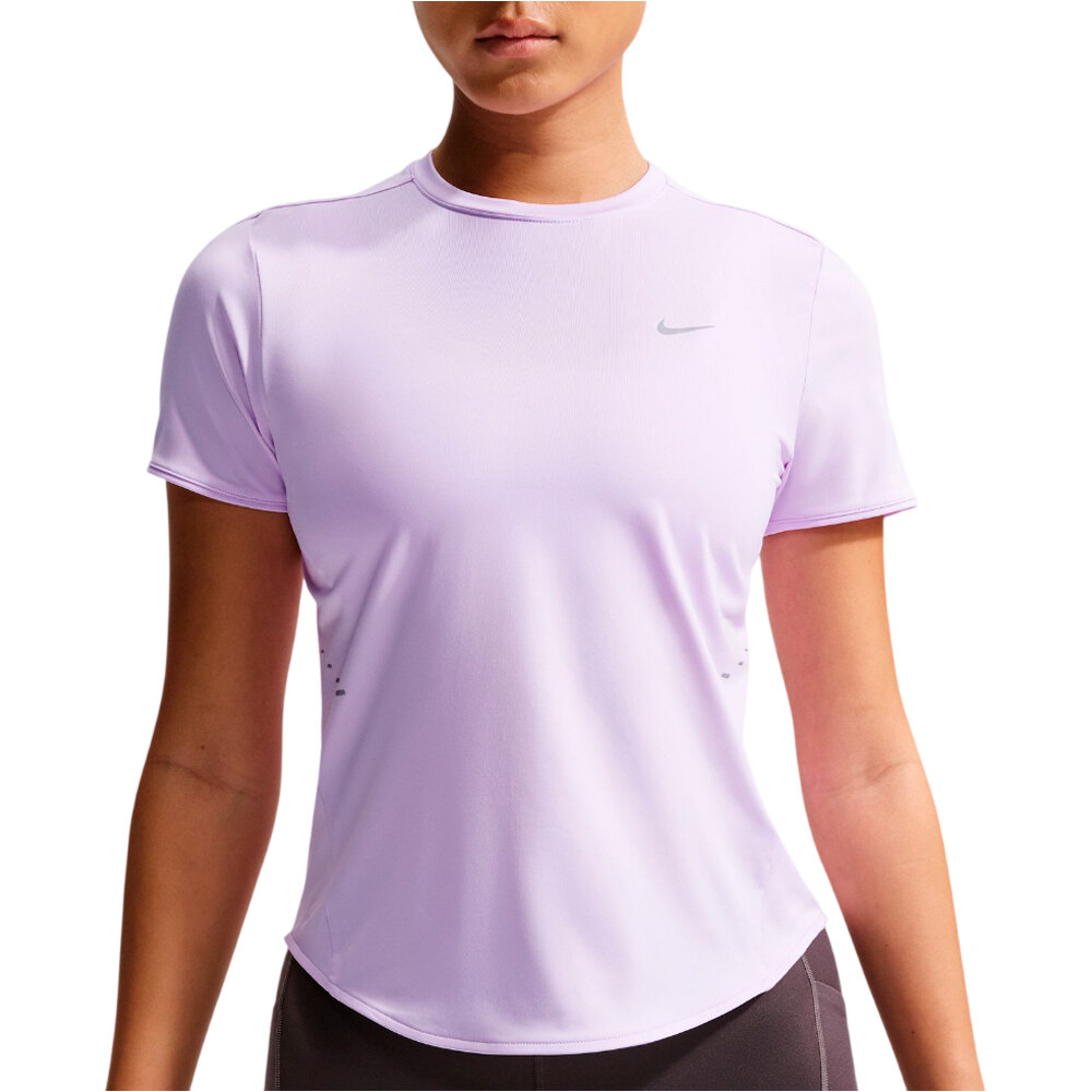 Nike camiseta entrenamiento manga corta mujer W NK SWIFT DF SS TOP vista detalle