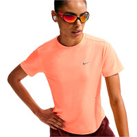 Nike camiseta entrenamiento manga corta mujer W NK SWIFT DF SS TOP vista detalle