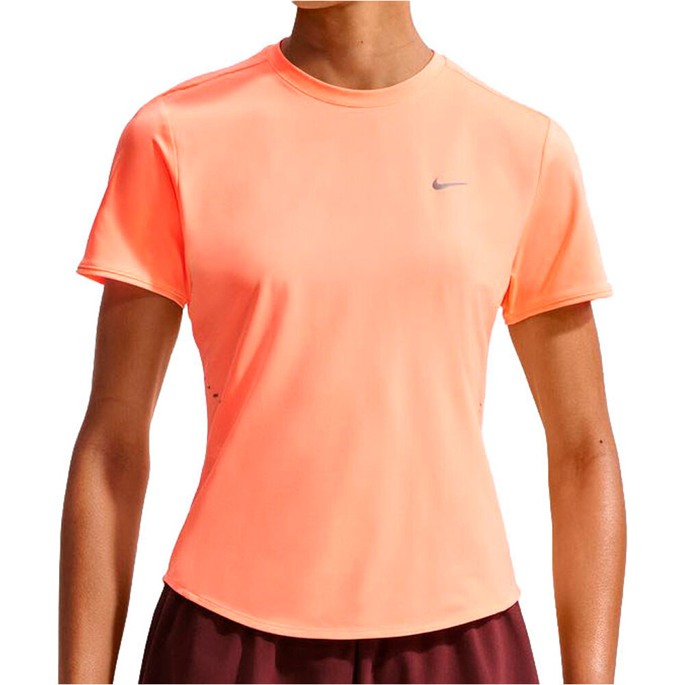 Nike camiseta entrenamiento manga corta mujer W NK SWIFT DF SS TOP vista frontal