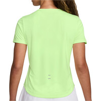 Nike camiseta entrenamiento manga corta mujer W NK TEMPO DF SS TOP vista trasera