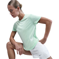 Nike camiseta entrenamiento manga corta mujer W NK TEMPO SWSH HBR DF SS TOP 04