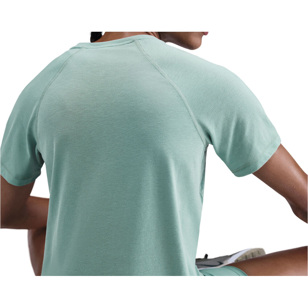 Nike camiseta entrenamiento manga corta mujer W NK TRAIL DF SS TOP 03