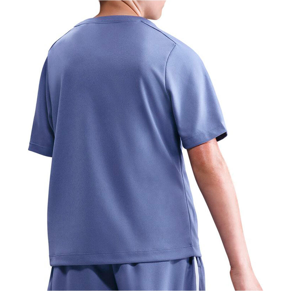 Nike camiseta entrenamiento manga corta niño B NK DF MULTI SS TOP HBR vista trasera