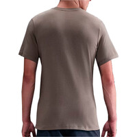 Nike camiseta manga corta hombre U NSW TEE OC MED GFX SEGB vista trasera