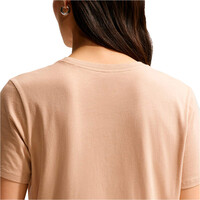 Nike camiseta manga corta mujer W NSW CLUB SS TEE 03