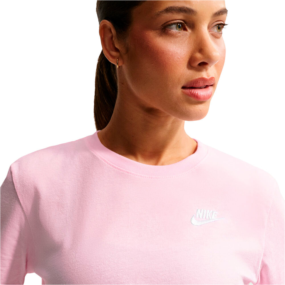 Nike camiseta manga corta mujer W NSW CLUB SS TEE 04
