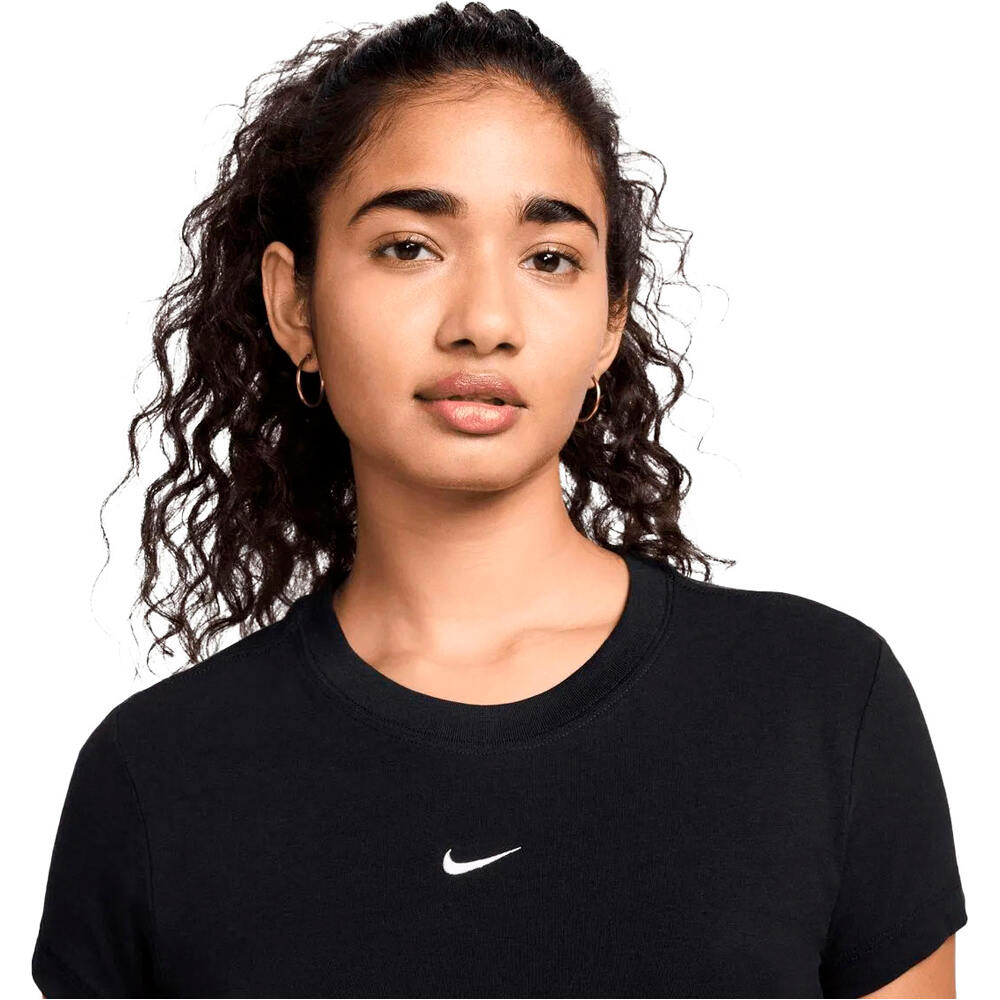 Nike camiseta manga corta mujer W NSW NK CHLL KNT MD CRP vista detalle