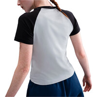 Nike camiseta manga corta mujer W NSW NK CHLL KNT TEE RGLN vista trasera