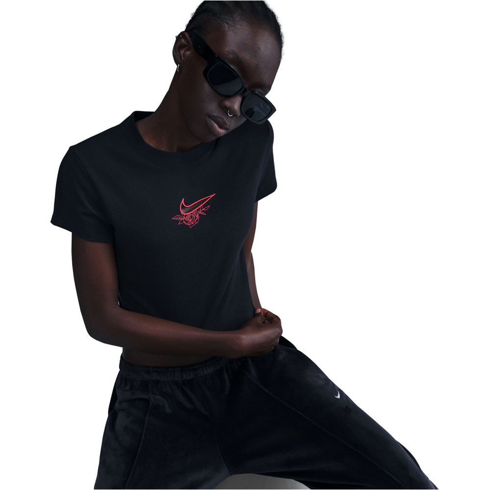 Nike camiseta manga corta mujer W NSW NK CHLL KNT TEE VDAY vista detalle