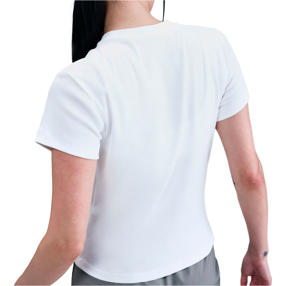 Nike camiseta manga corta mujer W NSW RIB  TGHT SS TEE vista trasera