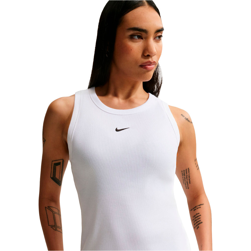 Nike camiseta manga corta mujer W NSW RIB TIGHT TANK vista detalle