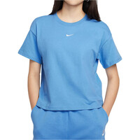 Nike camiseta manga corta niña G NSW TEE BOXY ESSNTL LBR vista frontal