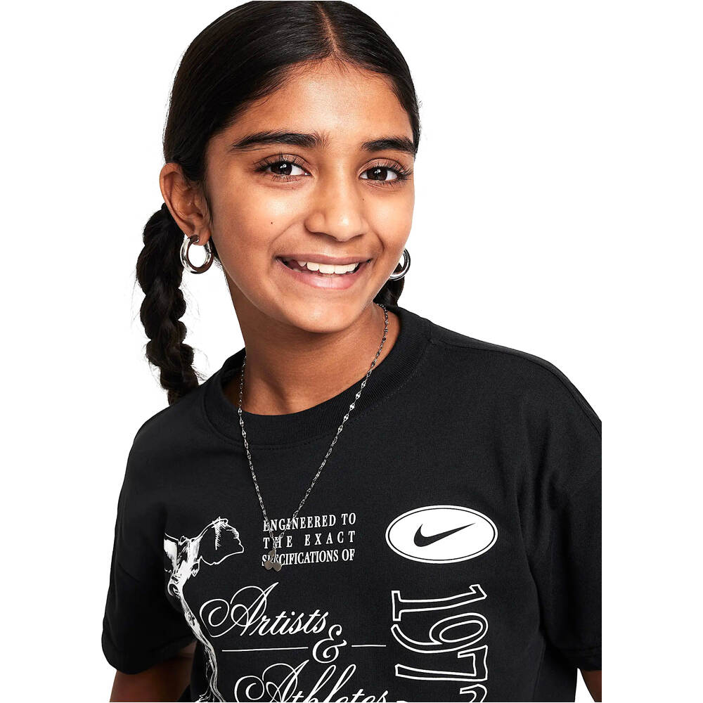 Nike camiseta manga corta niña G NSW TEE DANCE vista detalle