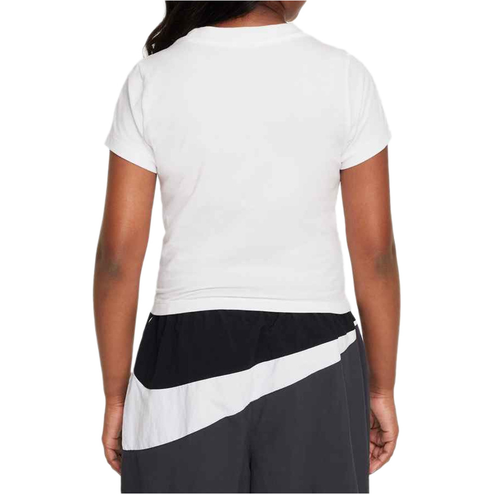 Nike camiseta manga corta niña G NSW TEE SS SLIM MOD CROP vista trasera