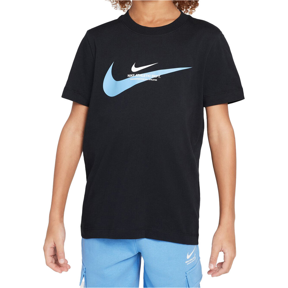 Nike camiseta manga corta niño B NSW SI GRAPHIC TEE vista frontal