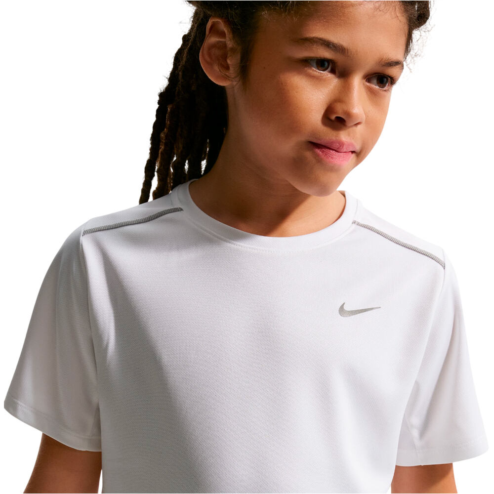 Nike camiseta manga corta niño K NK DF MILER SS TOP vista detalle