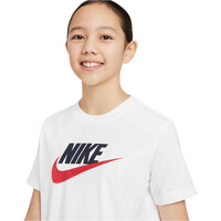 Nike camiseta manga corta niño K NSW TEE FUTURA HBR vista detalle
