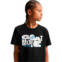 Nike camiseta manga corta niño K NSW TEE GOAT MODE vista detalle