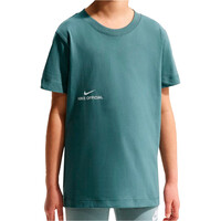 Nike camiseta manga corta niño K NSW TEE OFFICIAL vista frontal